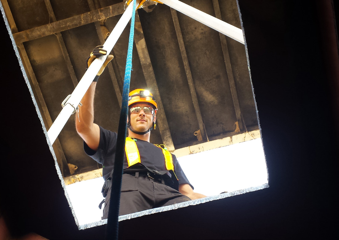 Confined Space Entry - General Industry - Image 2