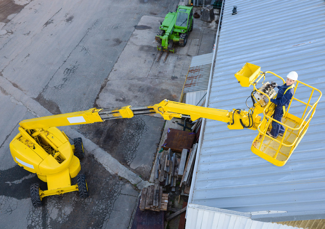 Mobile Elevated Work Platform Operator